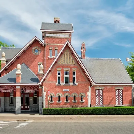 Hotel De Statie 2*